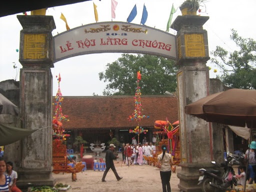 Lễ hội làng Chuông Thanh Oai Hà Nội